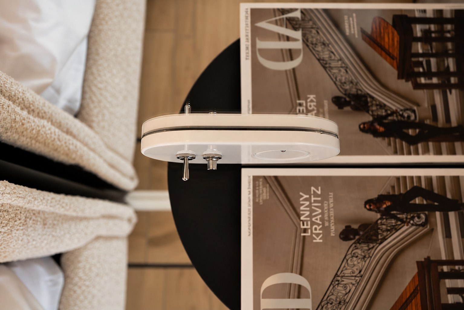 Detal armatury oraz tekstyliów kąpielowych, Apartament Boutique No. 7, Międzyzdroje