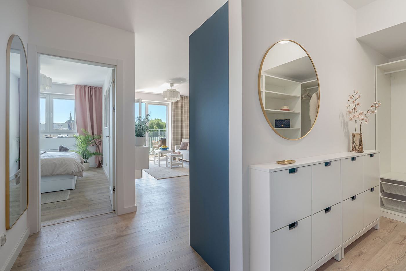 Korytarz części wspólnych inwestycji, Apartament Okopowa 7, Kołobrzeg