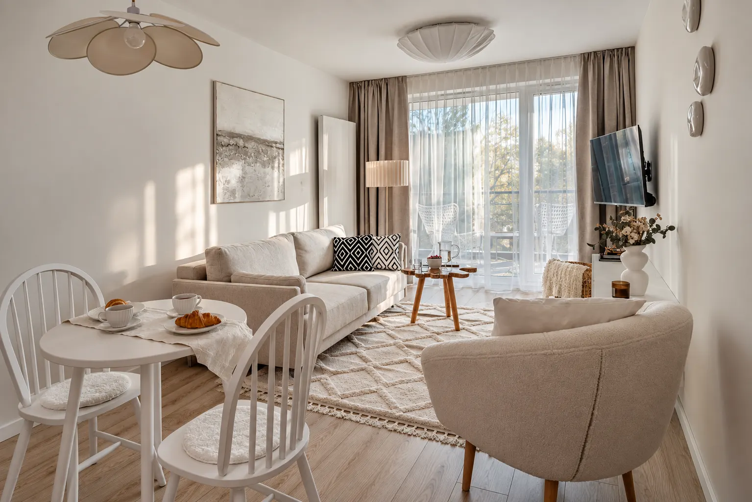 Salon apartamentu Mar w kompleksie WhiteBlue w Kołobrzegu